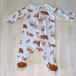 Carter’s woodland Animal Print baby One Piece pajamas